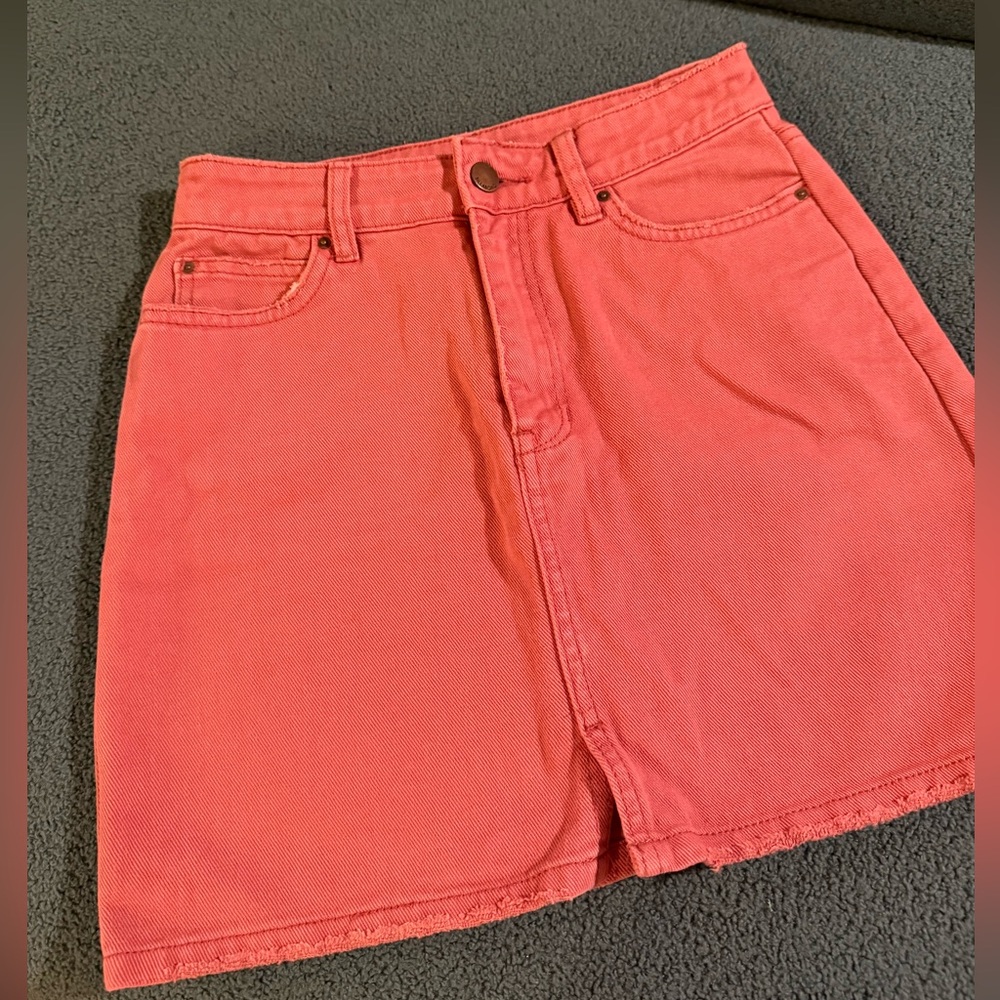 Billabong coral denim skirt